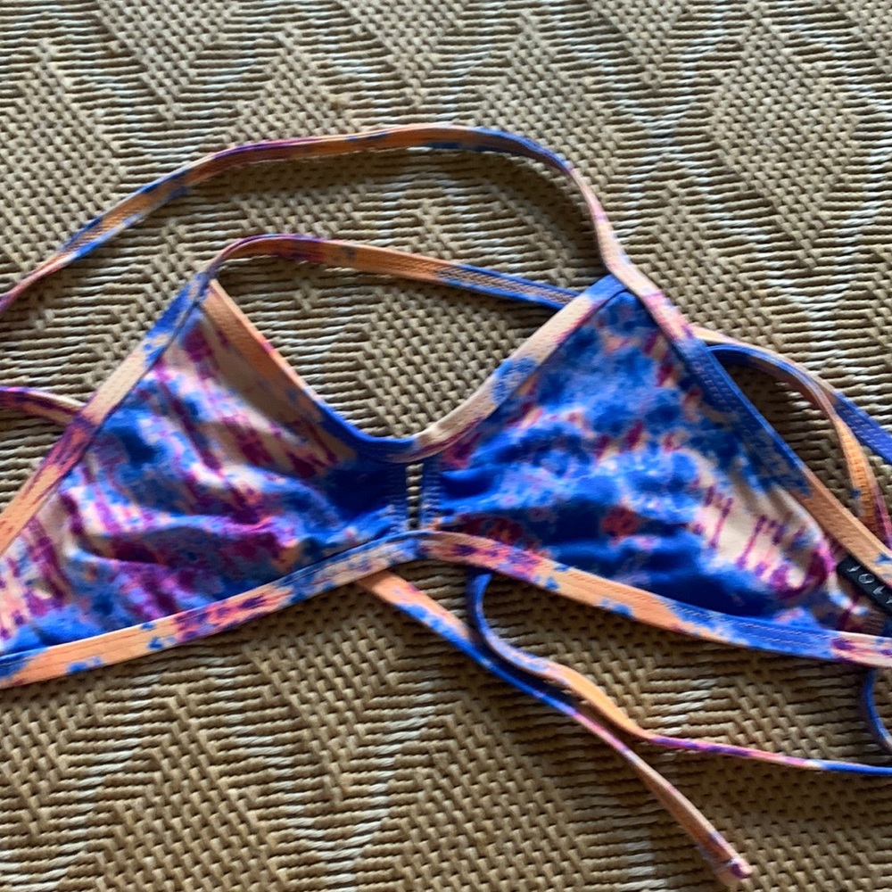 Jolyn bikini top